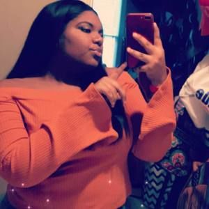 Meet your Posher, Mya